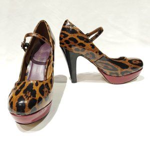 Steve Madden Leopard  Heel (Never Worn)